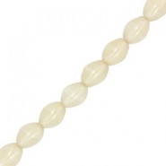 Czech Pinch beads 5x3mm Chalk white champagne luster 03000/14413
